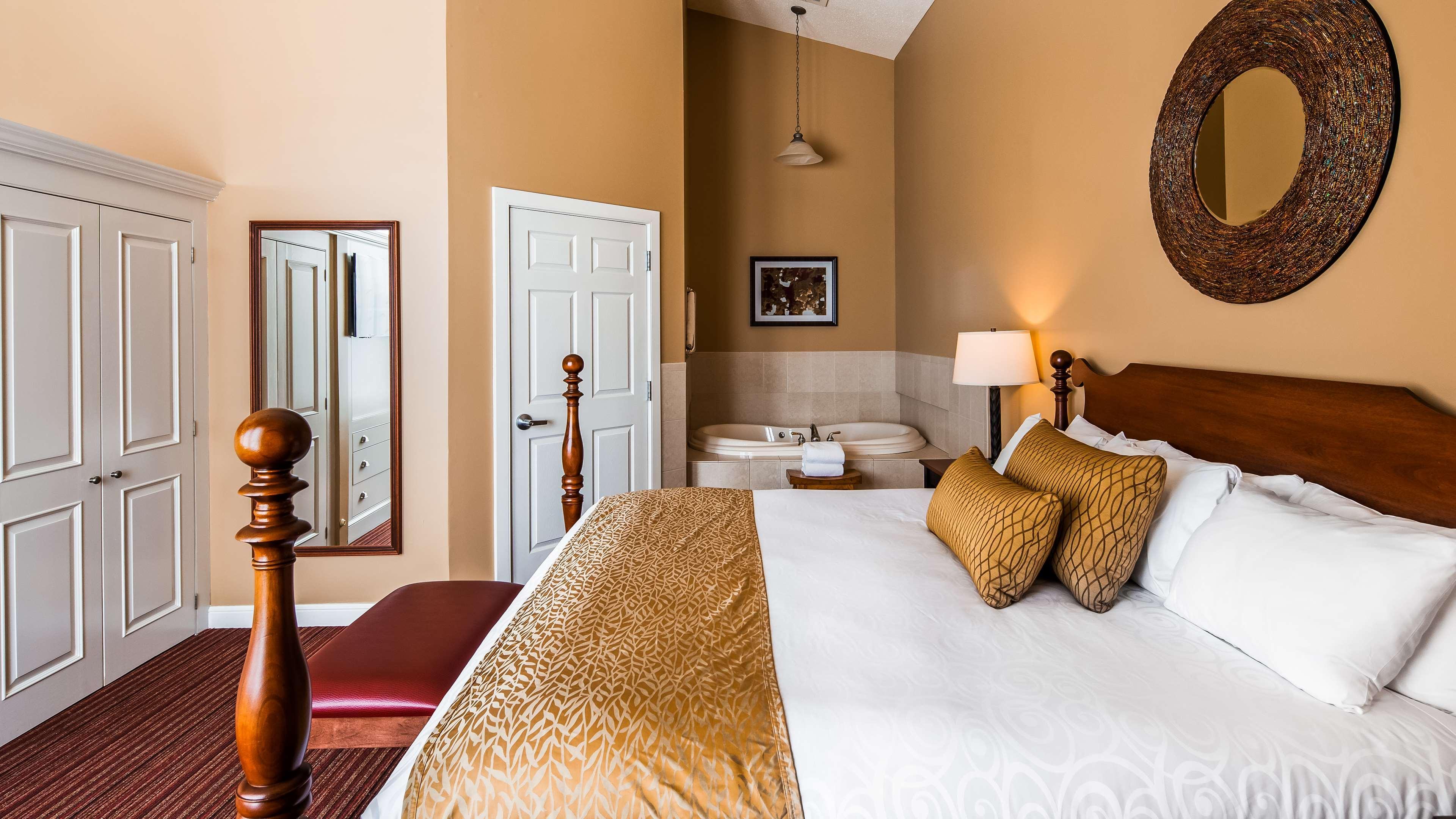 Best Western Plus Dutch Haus Inn And Suites Columbiana Exteriér fotografie