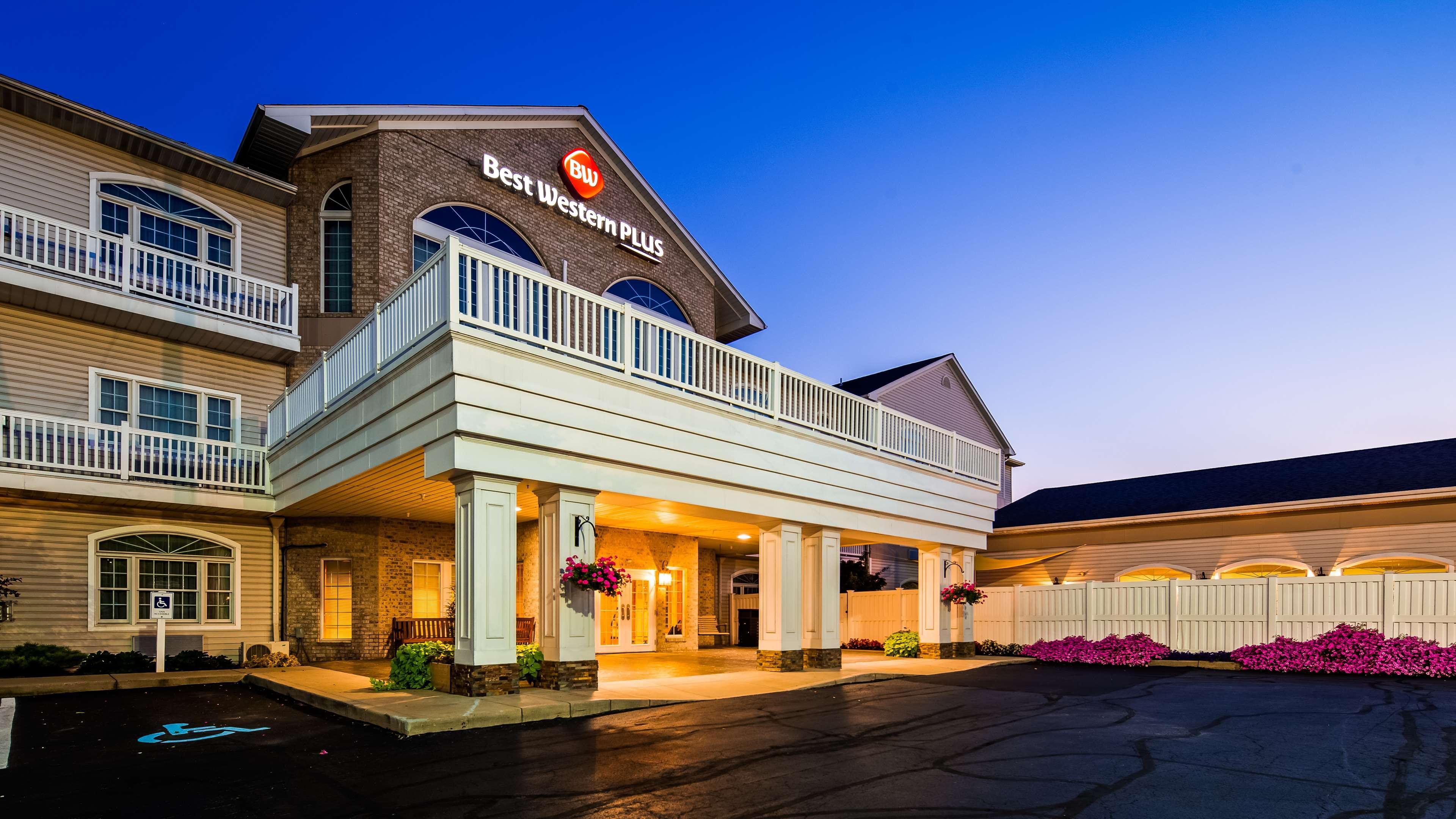 Best Western Plus Dutch Haus Inn And Suites Columbiana Exteriér fotografie