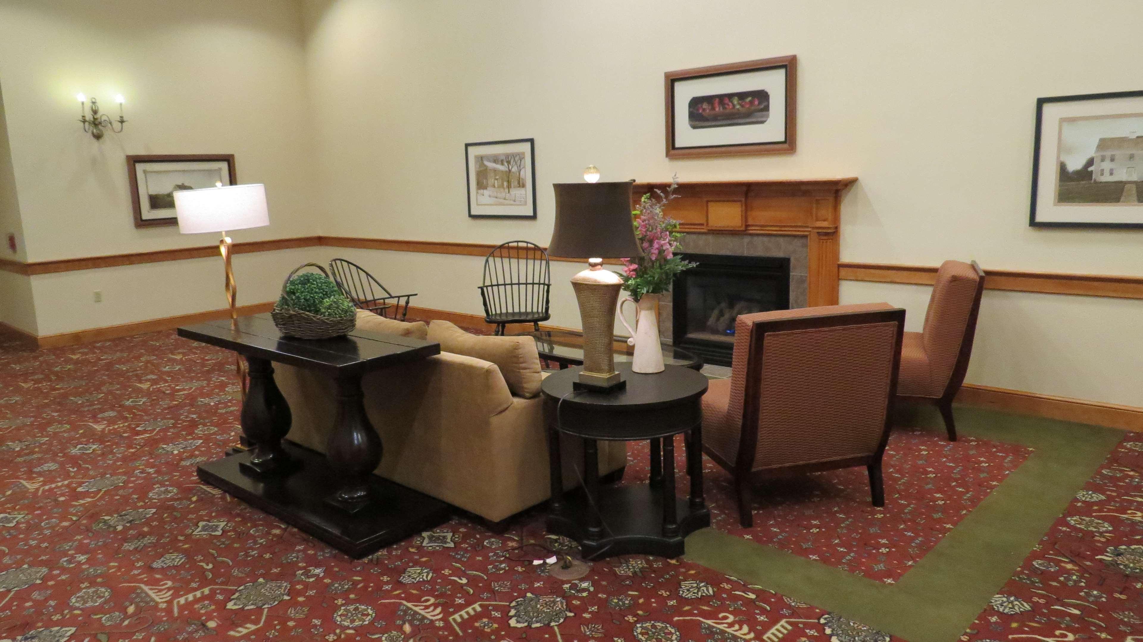Best Western Plus Dutch Haus Inn And Suites Columbiana Obchodní fotografie