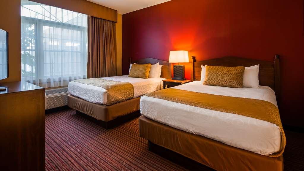 Best Western Plus Dutch Haus Inn And Suites Columbiana Pokoj fotografie